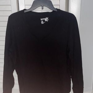 Black V-neck Long sleeve Tee. Size 14.